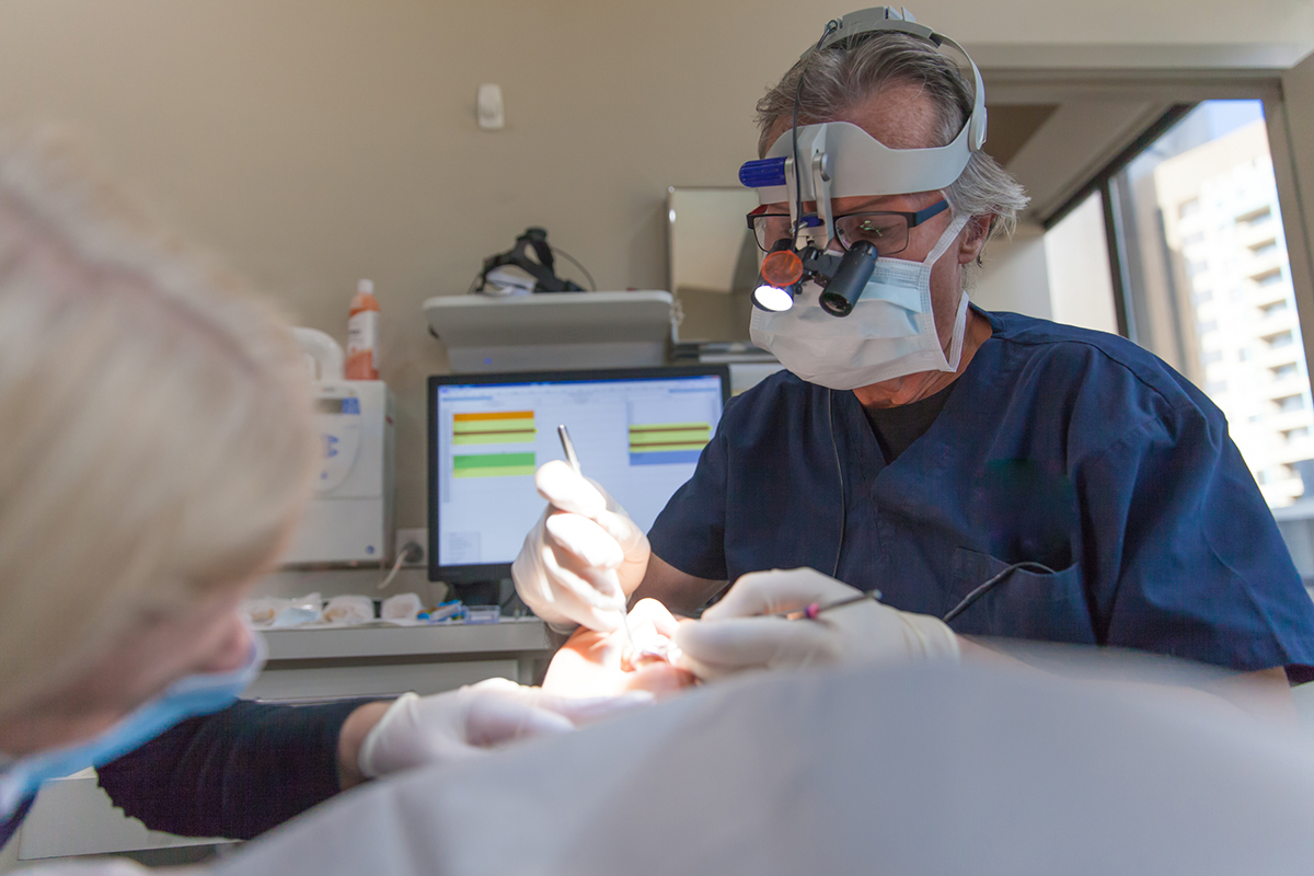How long does it take to heal after a dental implant procedure blog